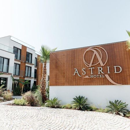 Astrid Hotel Gumusluk Exterior photo