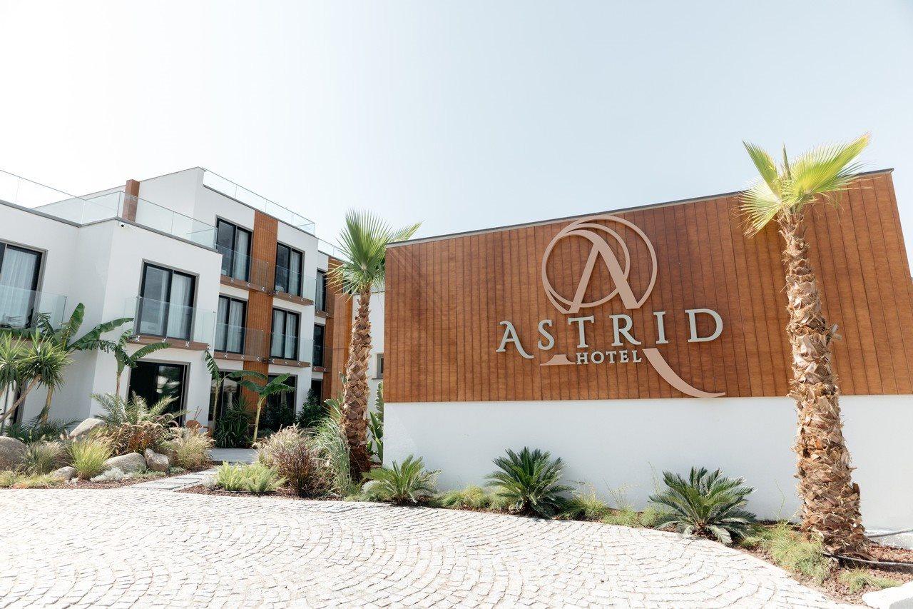 Astrid Hotel Gumusluk Exterior photo