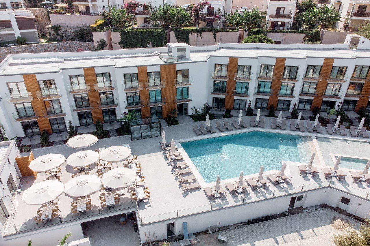 Astrid Hotel Gumusluk Exterior photo